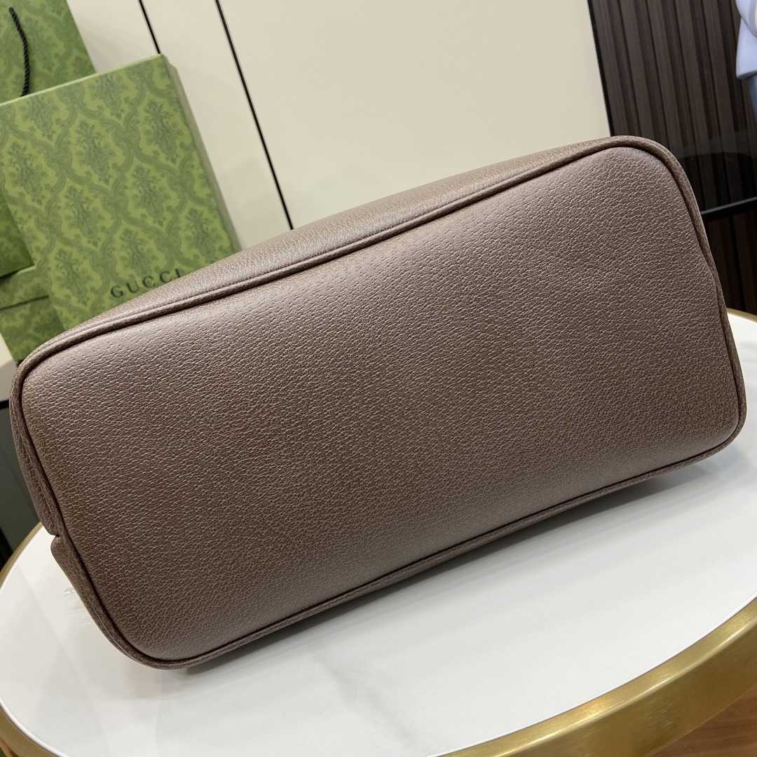 Gucci Ophidia GG Medium Shoulder Bag - 