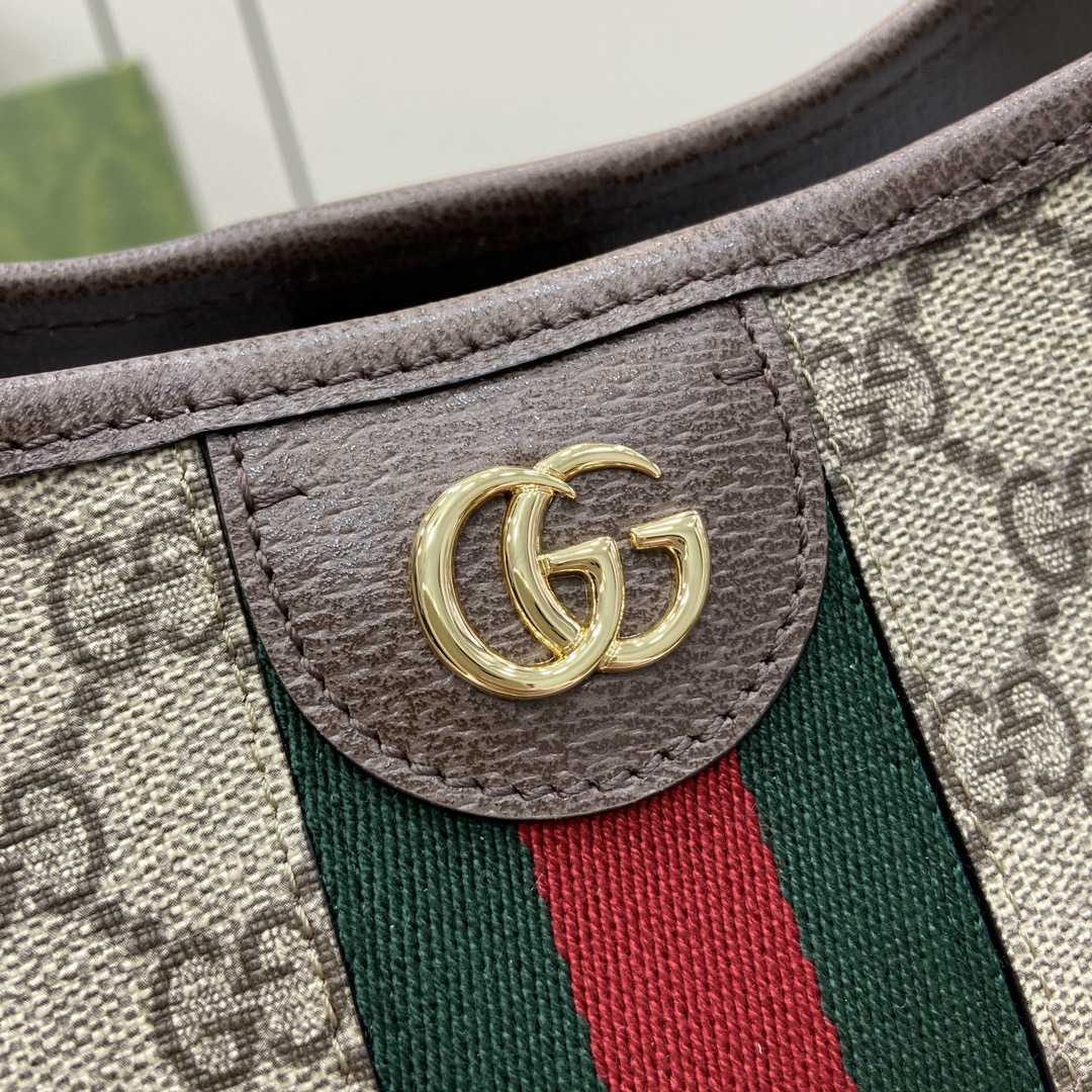 Gucci Ophidia GG Medium Shoulder Bag - 