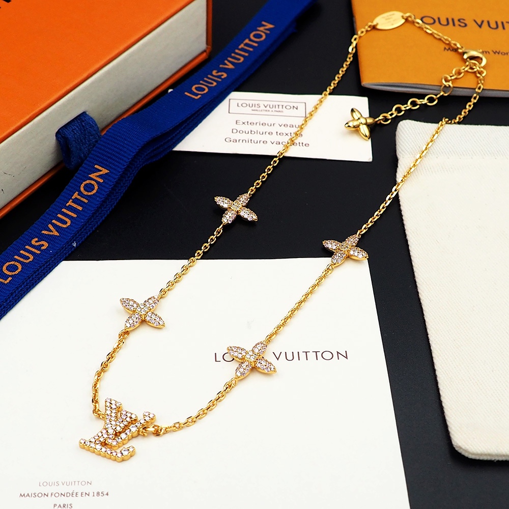 Louis Vuitton LV Iconic Tresor Necklace     M01480 - 