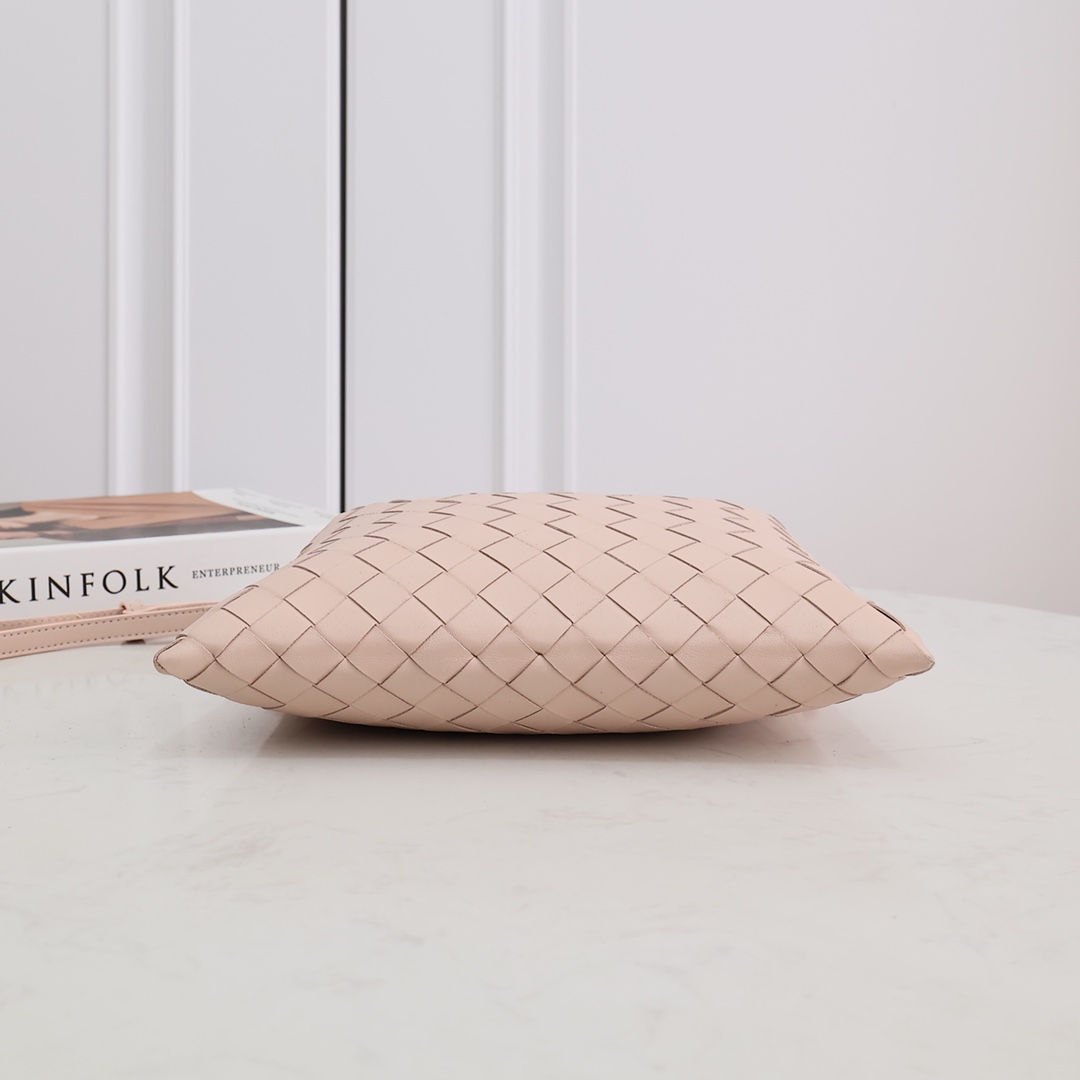 Bottega Veneta Mini Hop - 