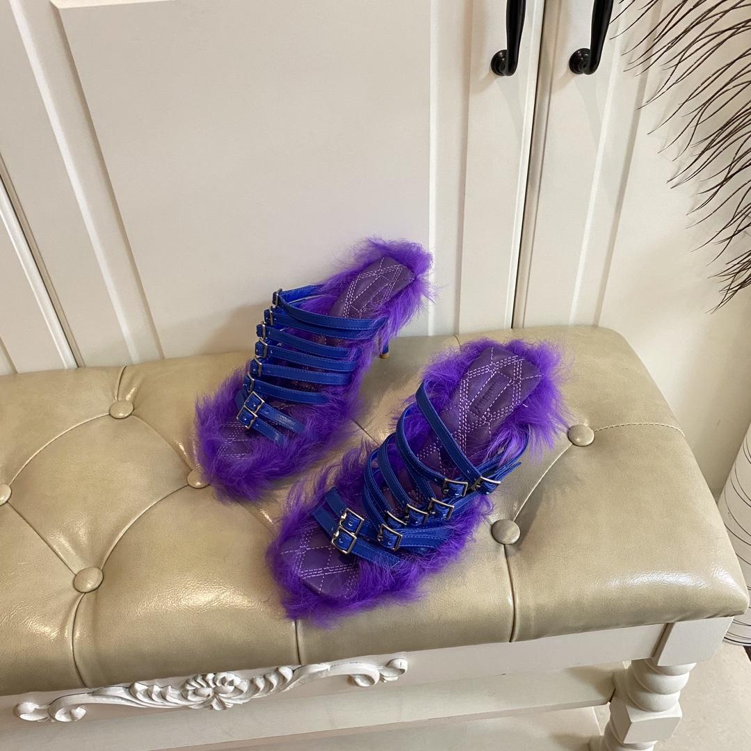 Burberry Satin Step Fuzz Sandals - DesignerGu