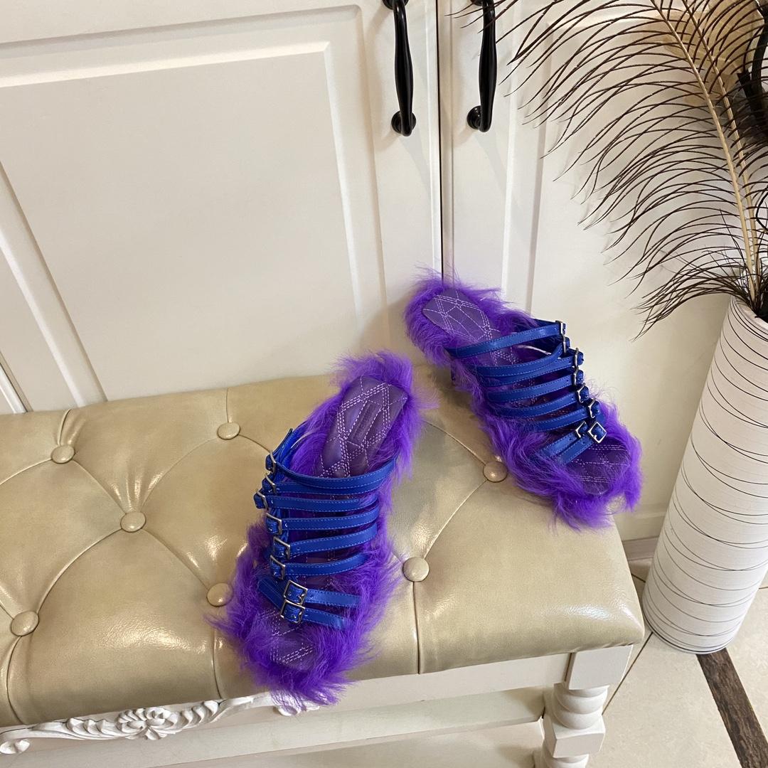 Burberry Satin Step Fuzz Sandals - DesignerGu