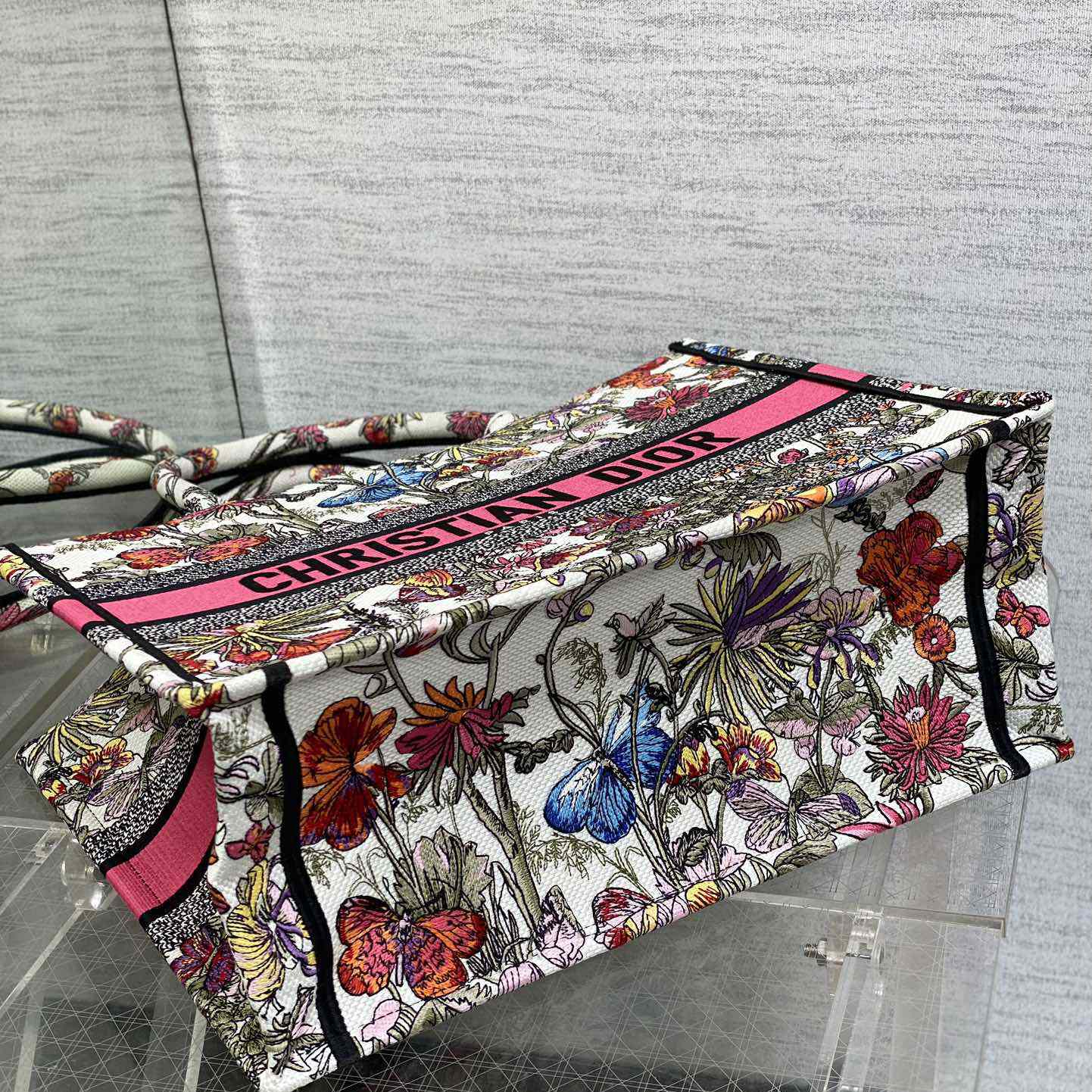 Dior Medium Dior Book Tote - 