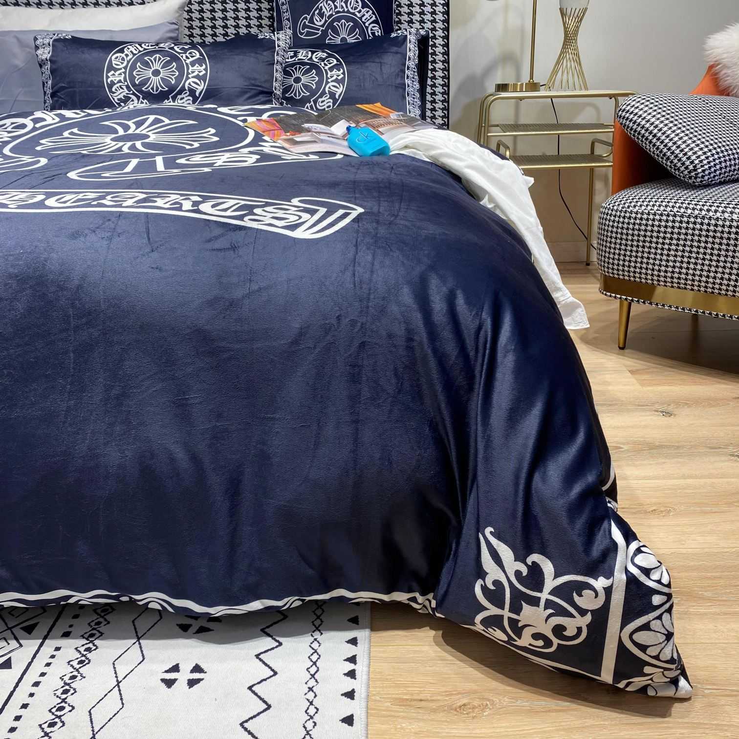 Chrome Hearts Bedding - 