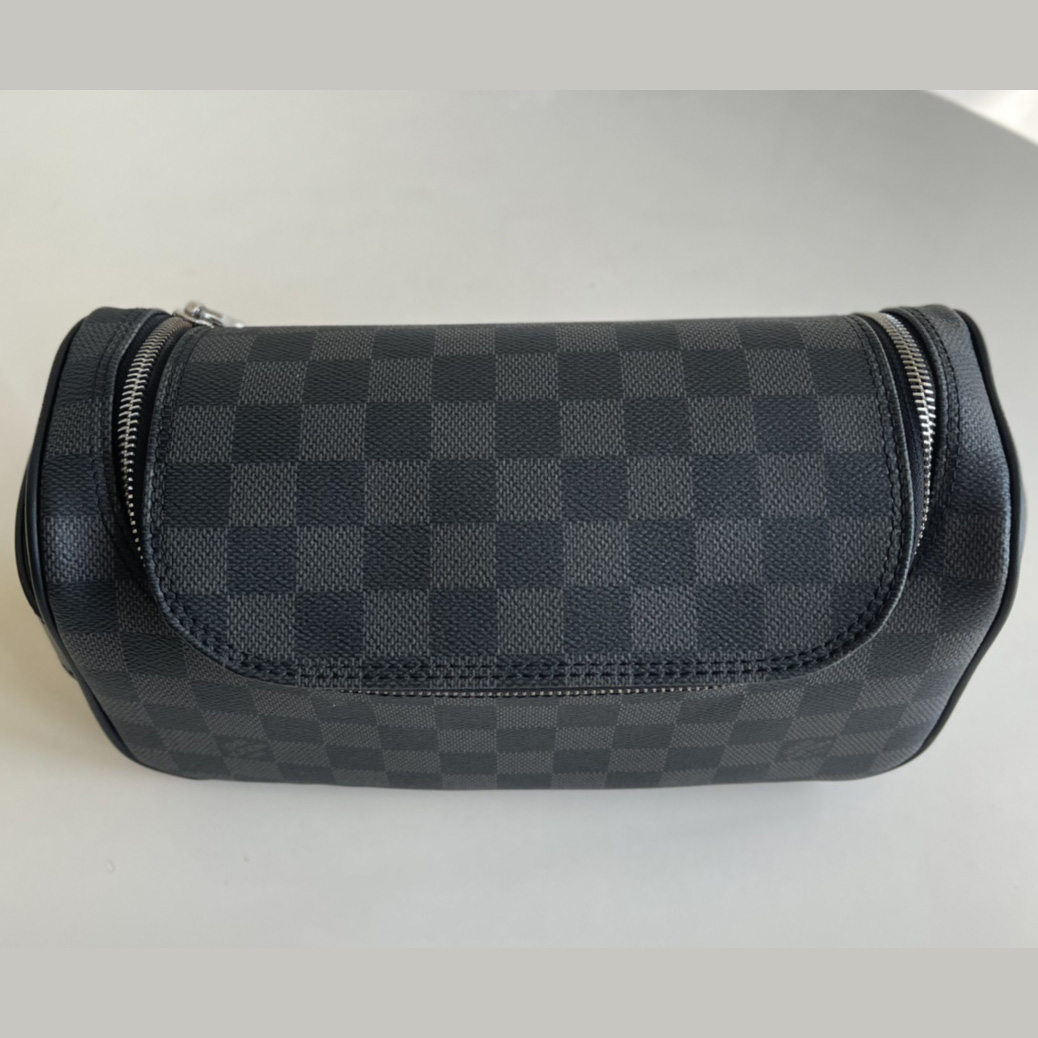 Louis Vuitton Toiletry Pouch   N47625 - 