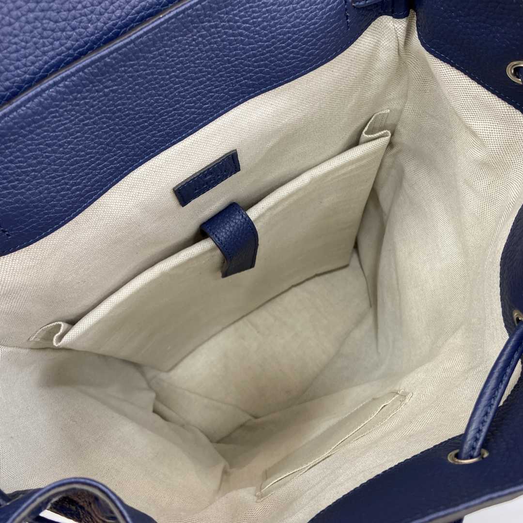 Gucci Jumbo GG Backpack - 