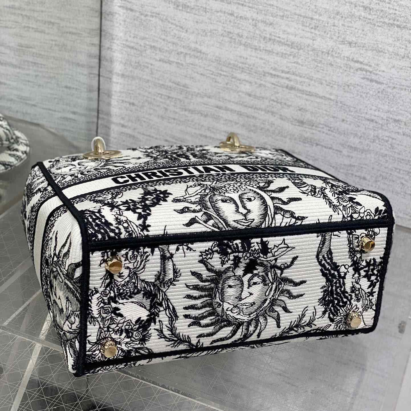 Dior Medium Lady D-Lite Bag - DesignerGu