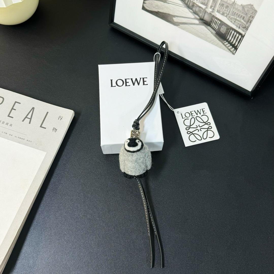 Loewe Baby Penguin Charm In Felt And Calfskin - 