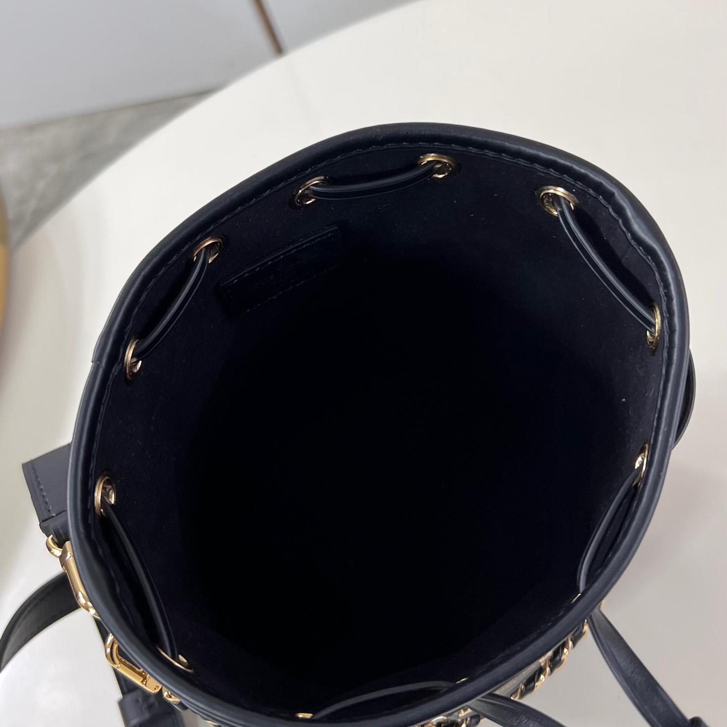 Louis Vuitton Canoé   M83480 - 