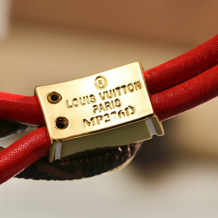 Louis Vuitton Bracelet  - 