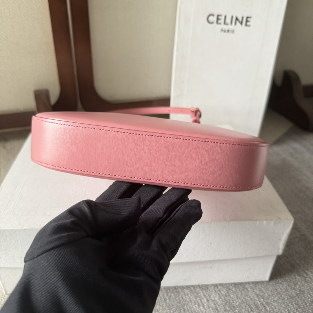 Celine Medium Tilly Bag In Shiny Calfskin  - 