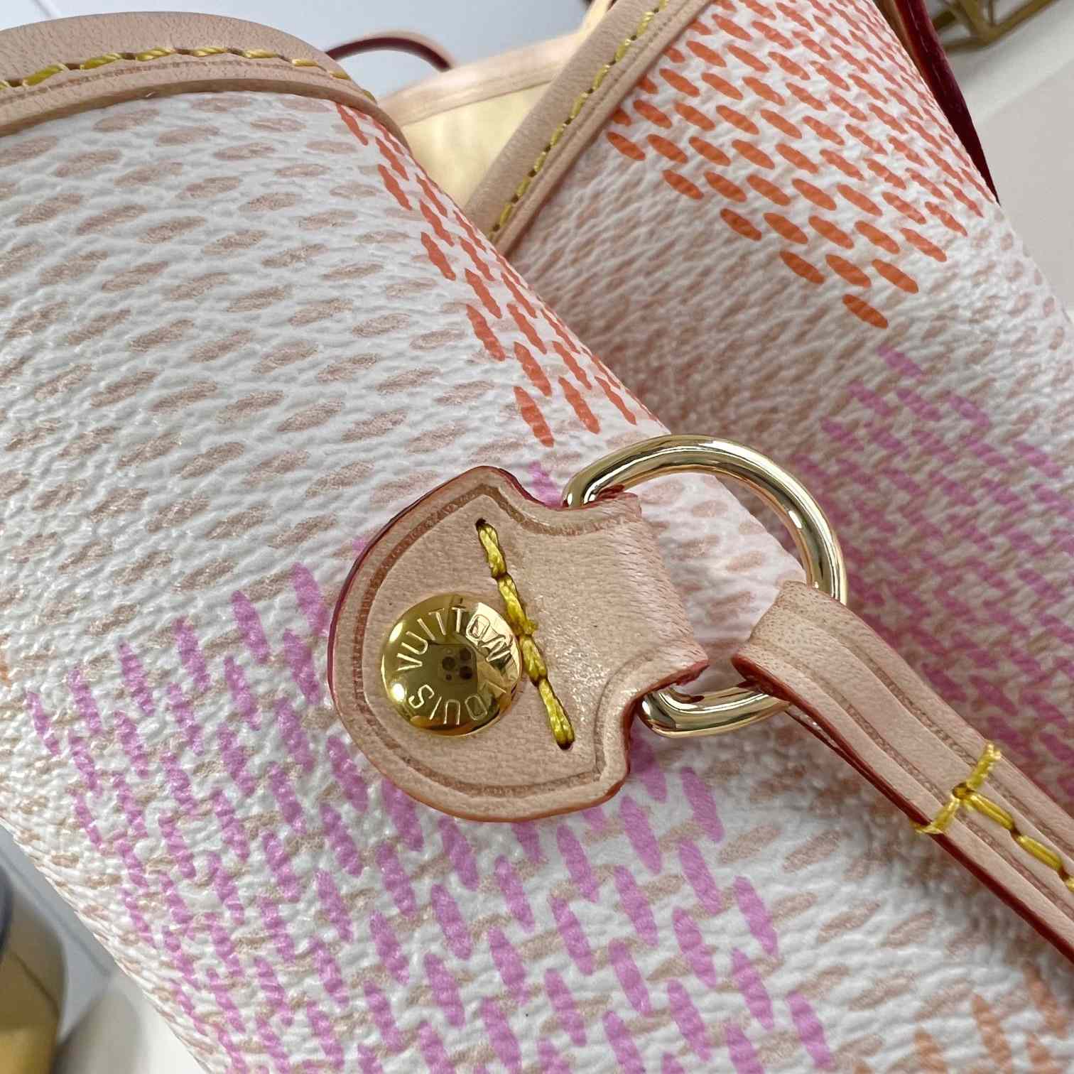Louis Vuitton Neverfull MM    N40668 - 