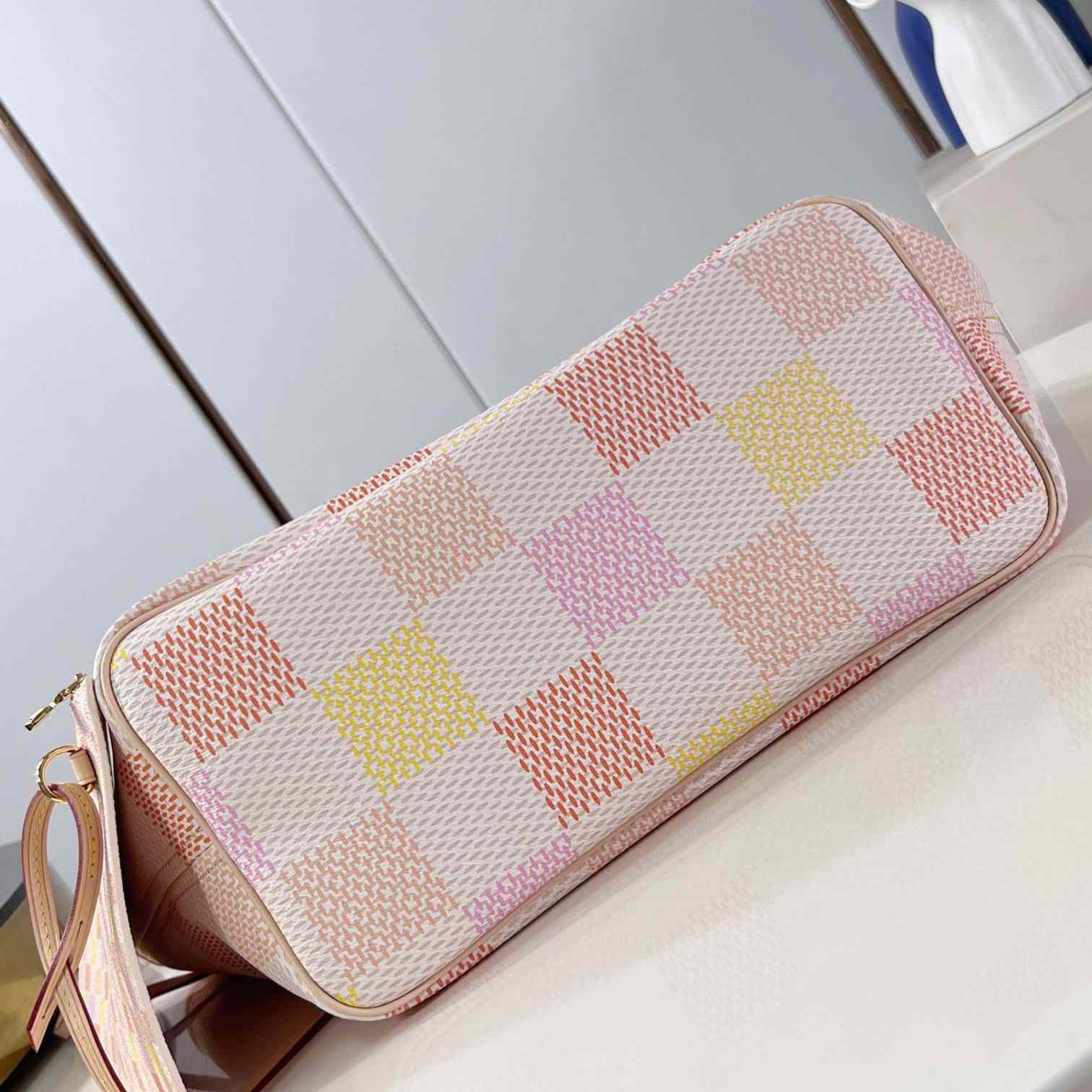 Louis Vuitton Neverfull MM    N40668 - 
