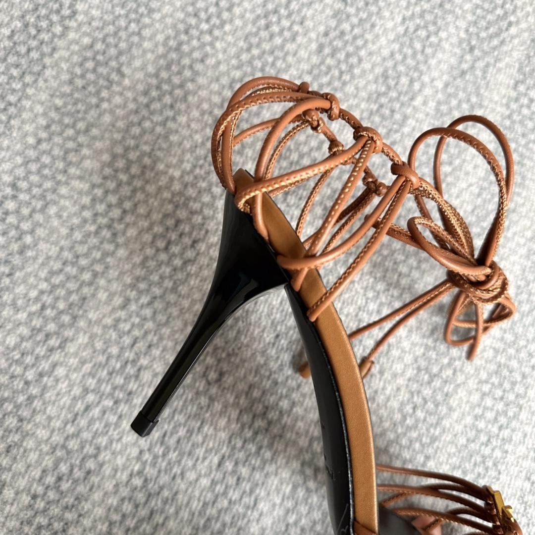 Saint Laurent Babylone Sandals In Smooth Leather - 
