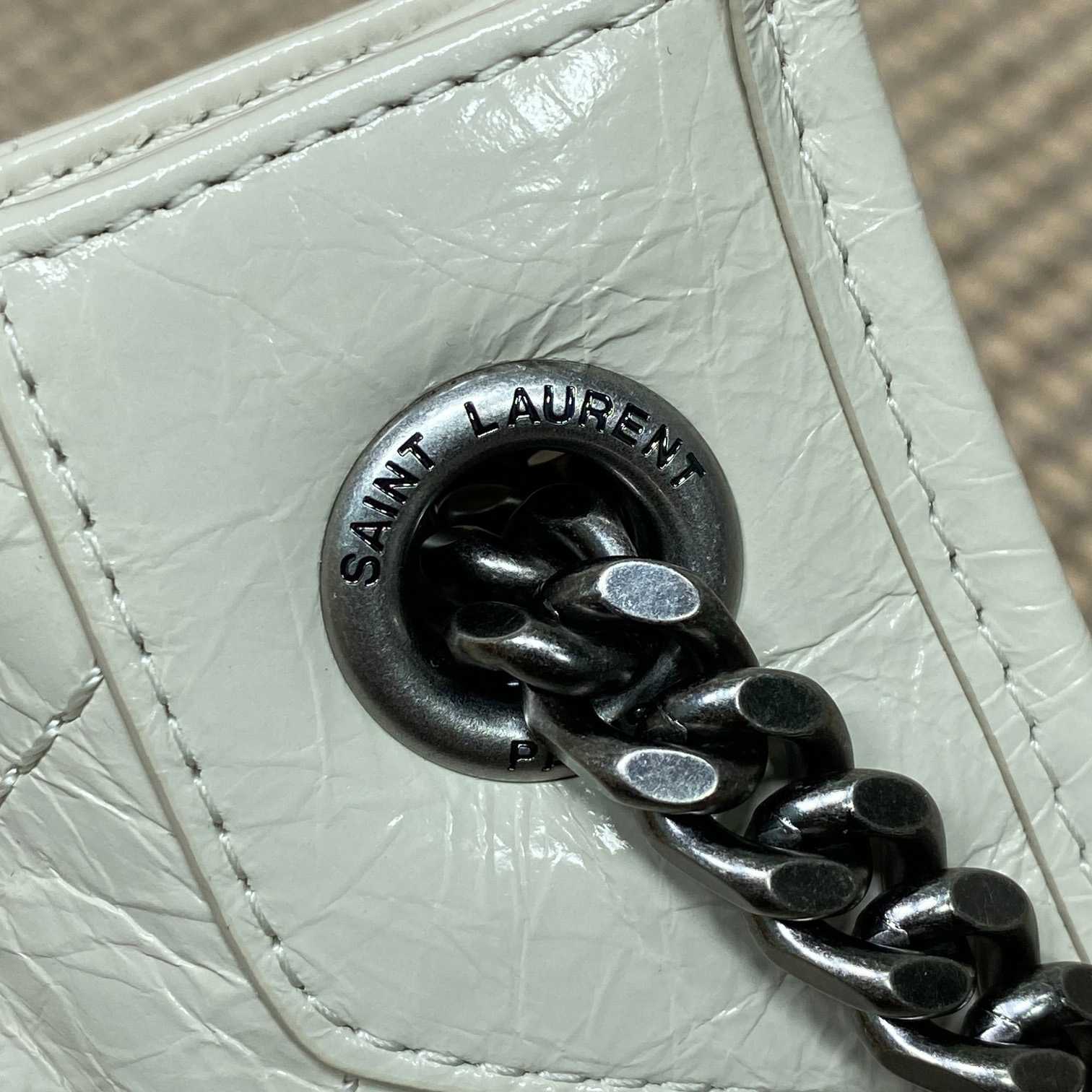 Saint Laurent NiKi Shopping In Vintage Leather - 
