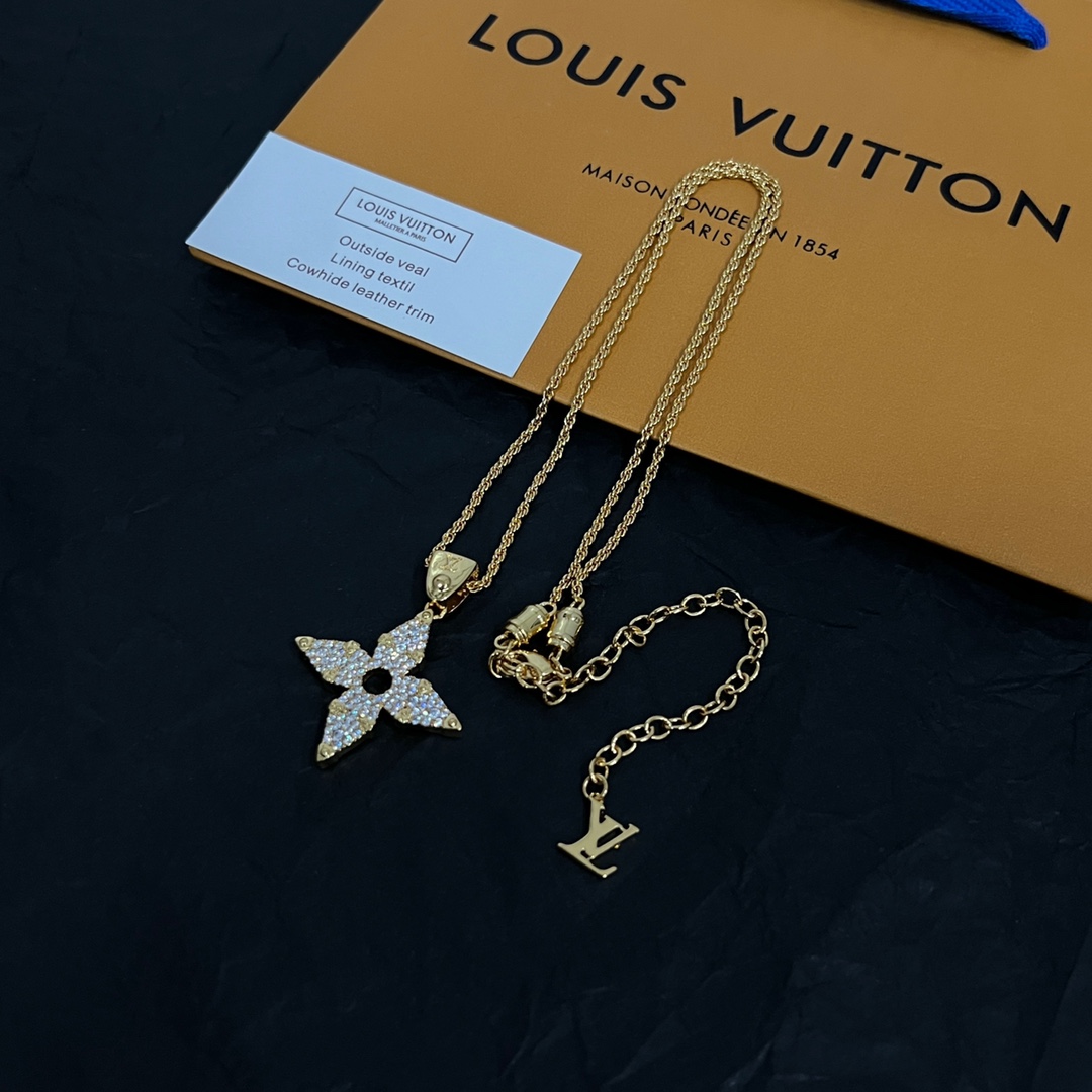 Louis Vuitton LV Rope Pendant   M01751 - 