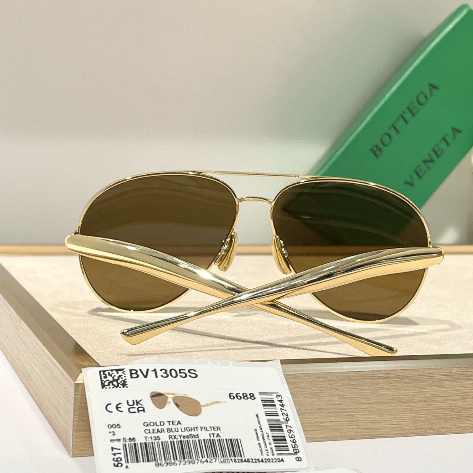 Bottega Veneta Sardine Aviator Sunglasses   BV1305S - 