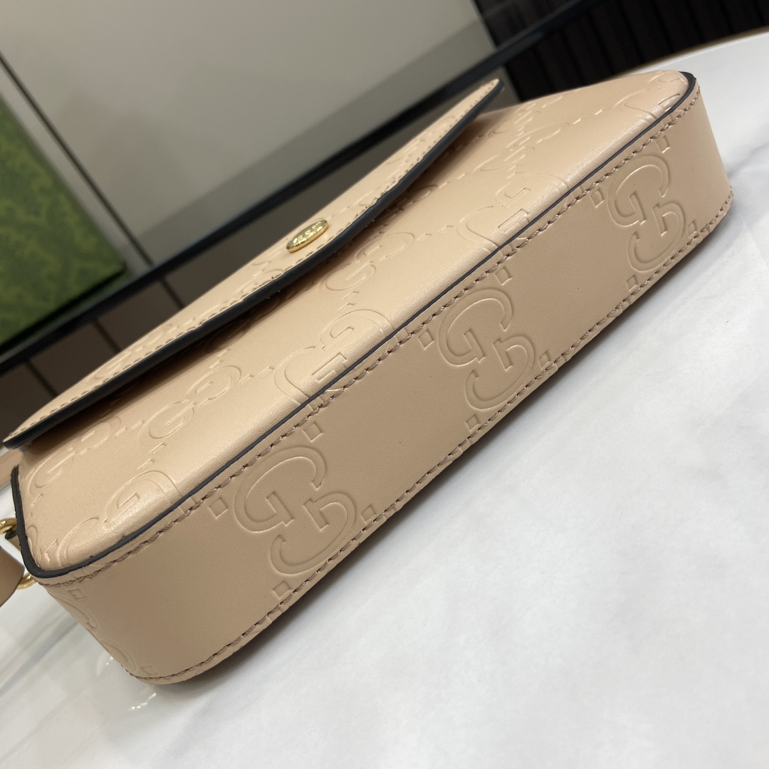 Gucci GG Super Mini Shoulder Bag - DesignerGu