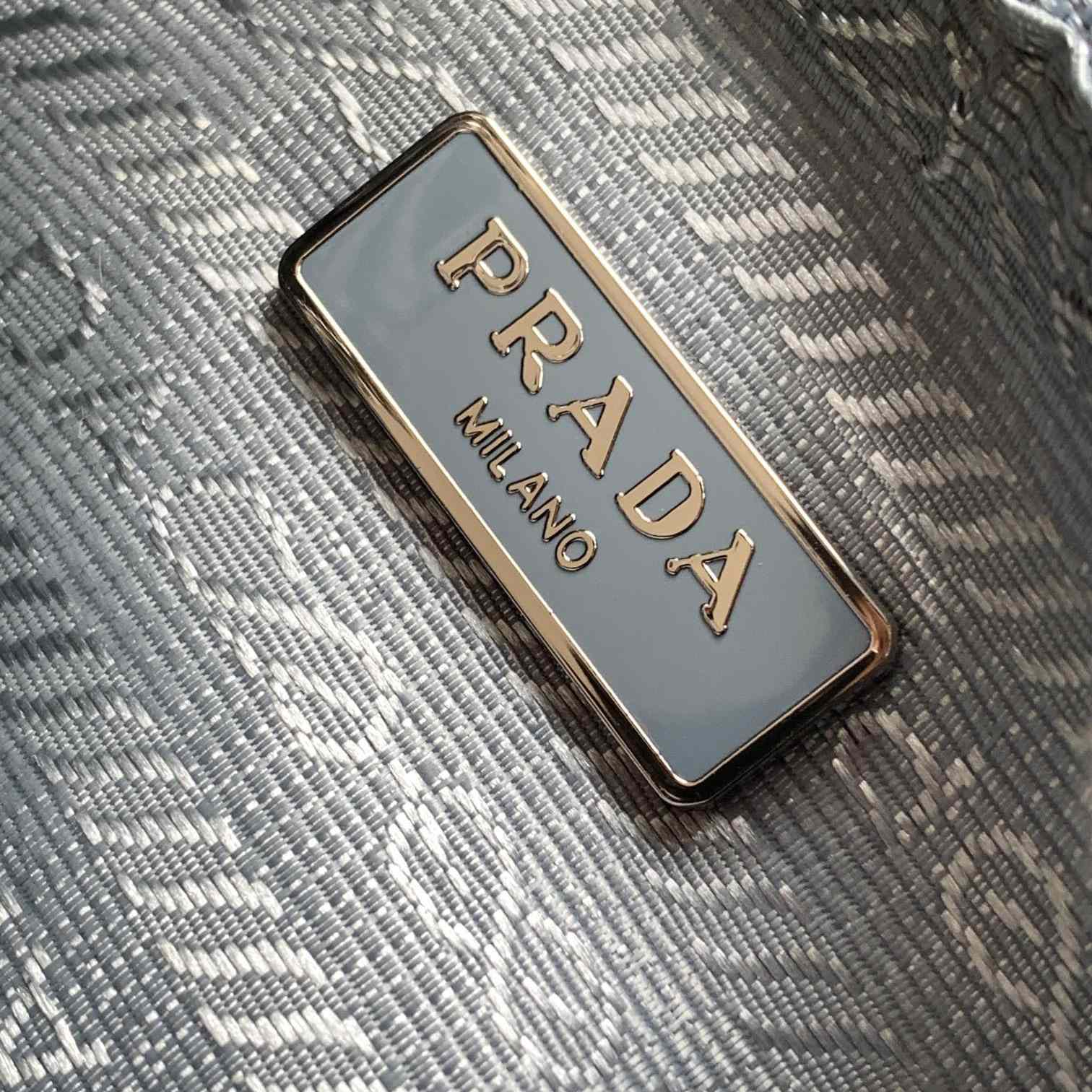 Prada Shoulder Bag  (22-12-6cm) - 