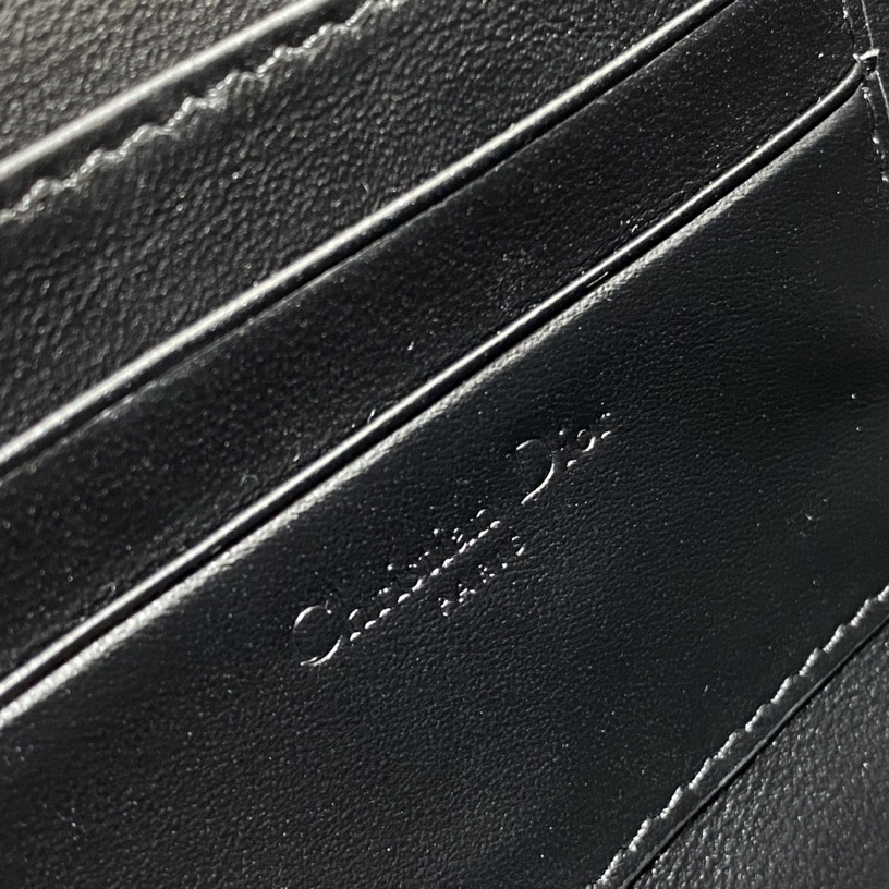 Dior Miss Daisy Mini Bag - DesignerGu