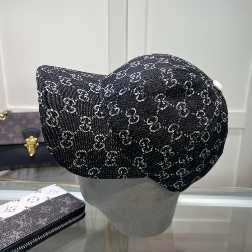 Gucci Baseball Cap - 