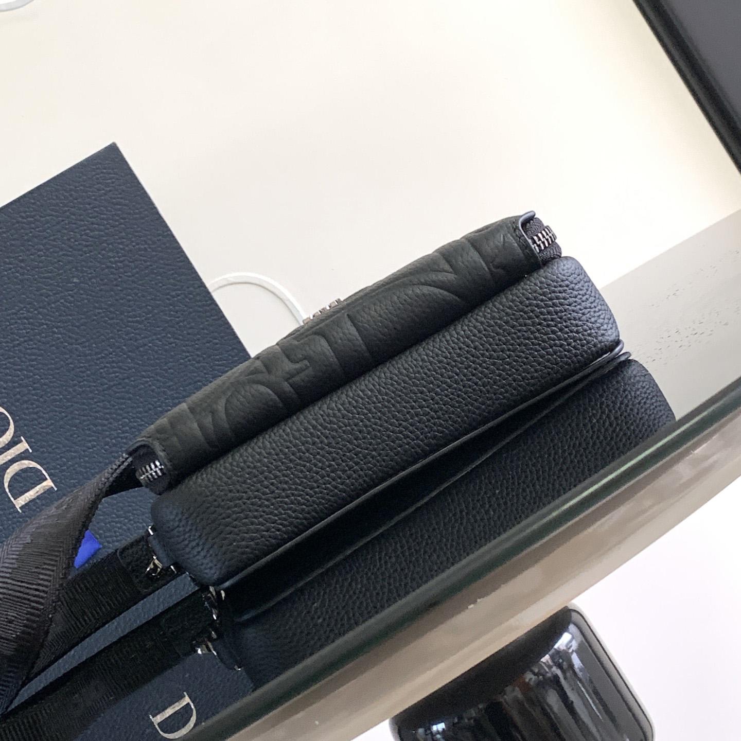 Dior Zipped Pouch With Strap - 
