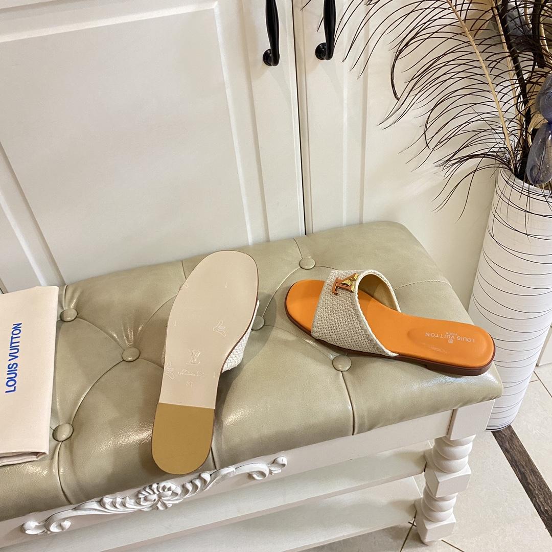 Louis Vuitton LV Capri Flat Mule   1ACZFV - DesignerGu