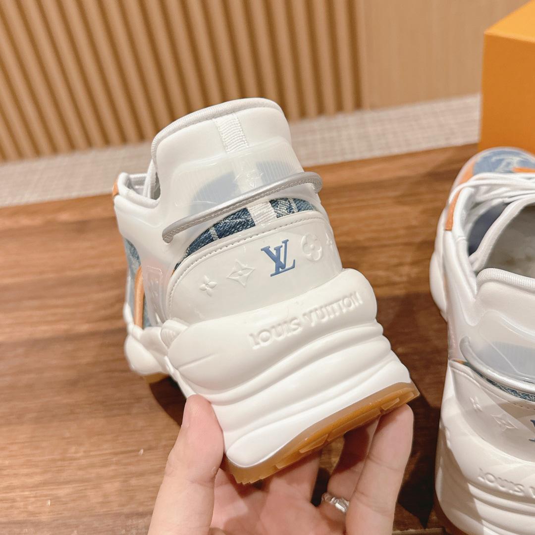 Louis Vuitton Run 55 Sneaker        1ACHTV       - 