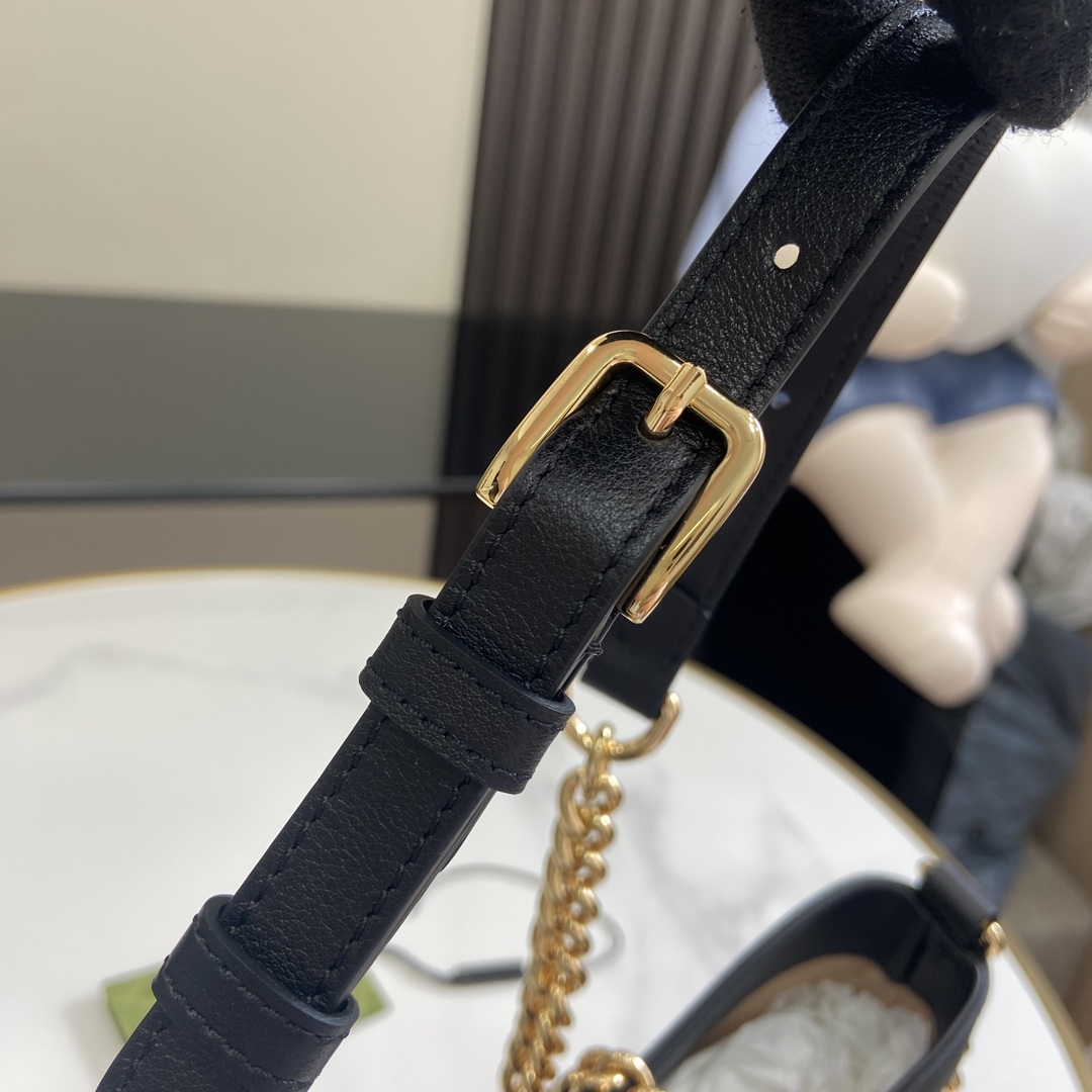 Gucci Padlock Small Shoulder Bag - 