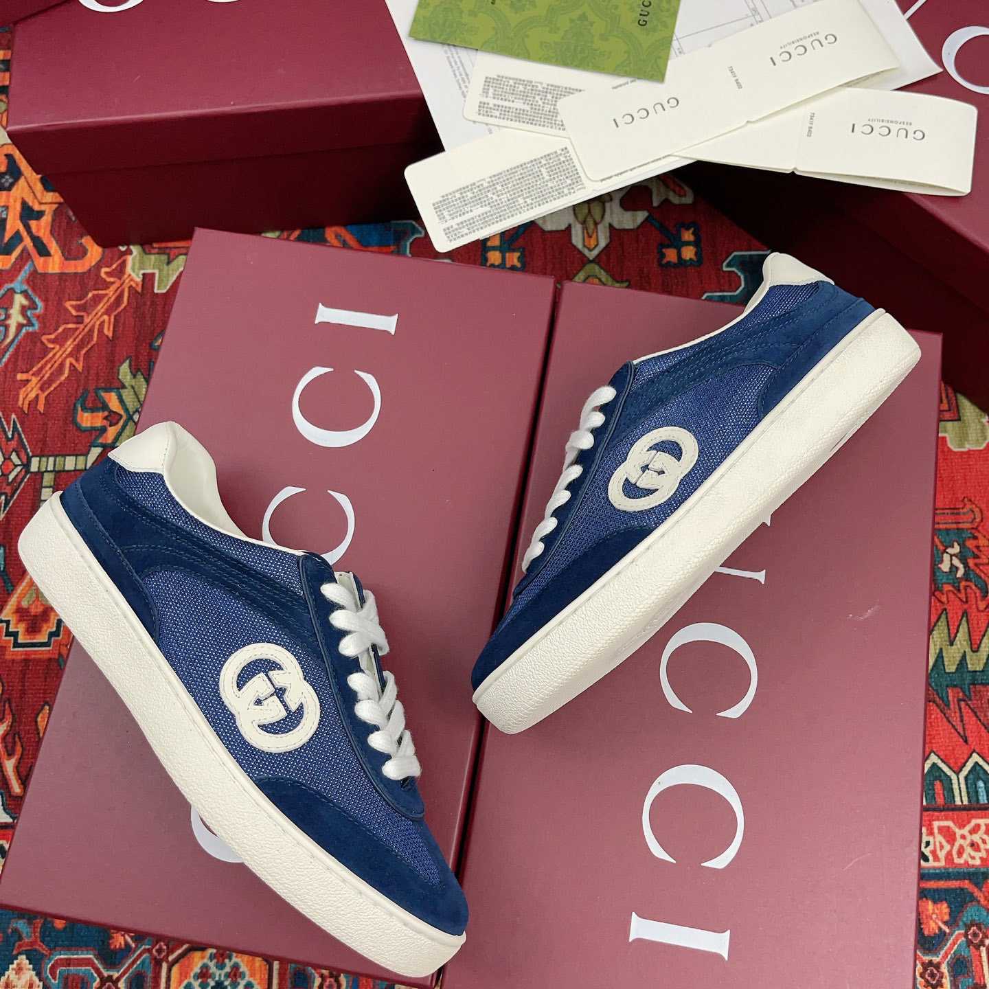 Gucci Interlocking G Sneaker - DesignerGu