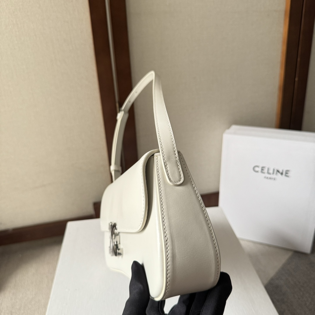 Celine Medium Celine Lola Bag In Shiny Calfskin - 