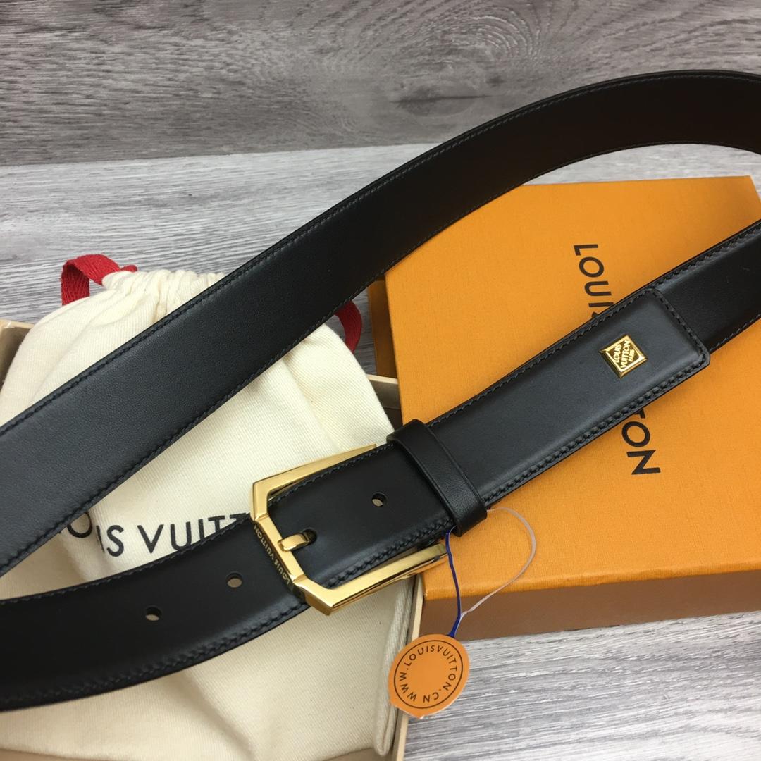 Louis Vuitton 35mm Leather Belt - 
