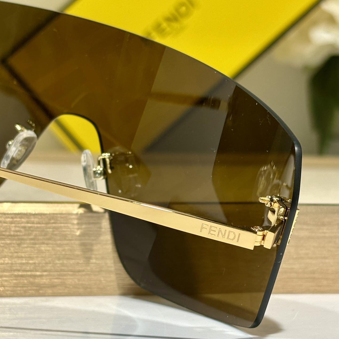 Fendi First Crystal Sunglasses    FE4121U - 
