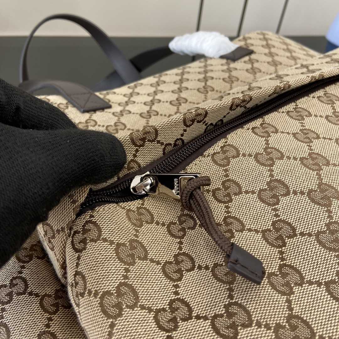 Gucci Large GG Tote Bag - 