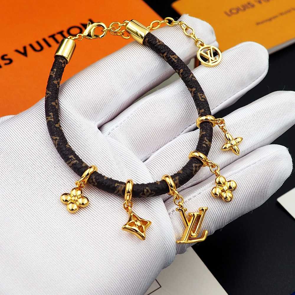 Louis Vuitton LV Blooming Bracelet   M8433Z - 