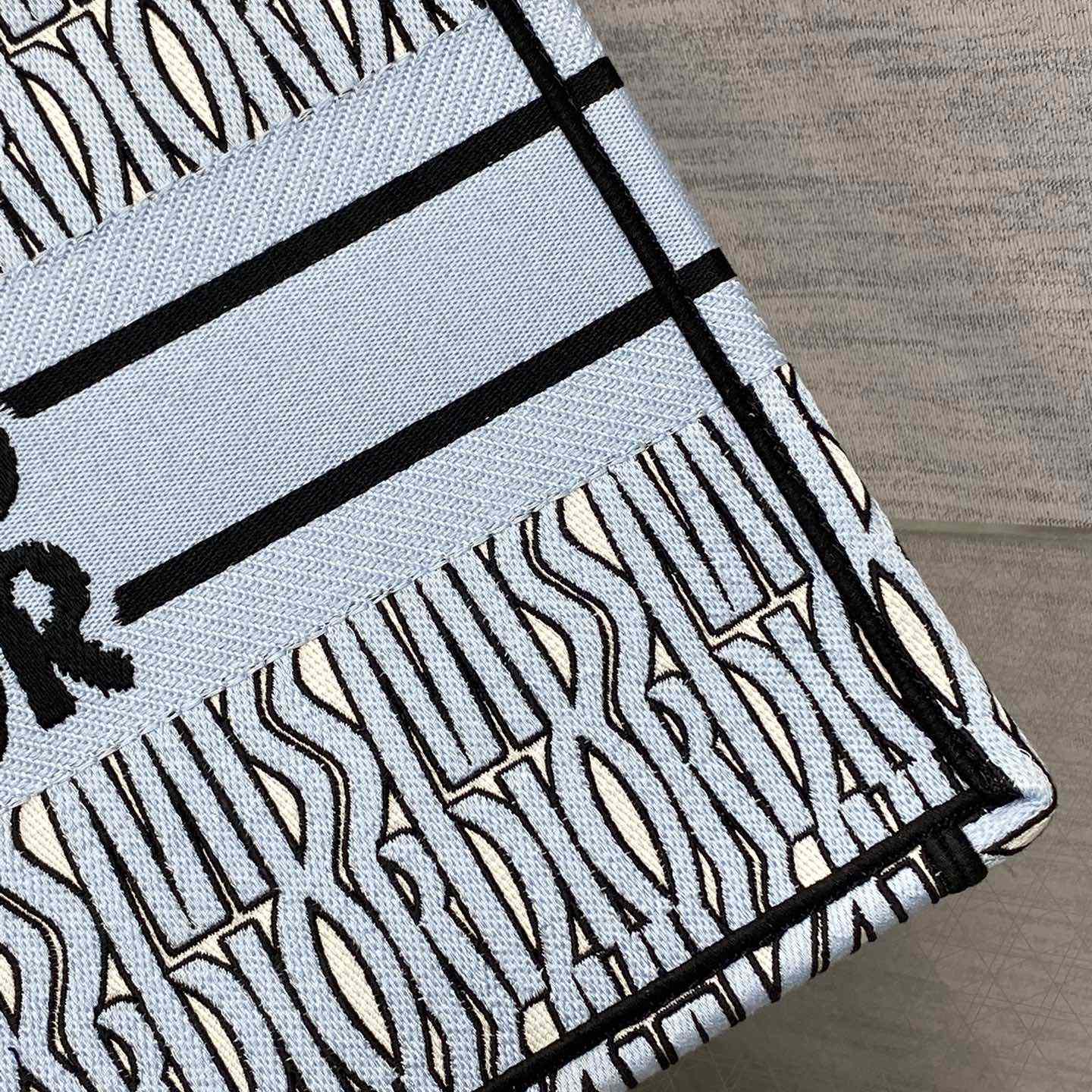 Dior Medium Dior Book Tote - 