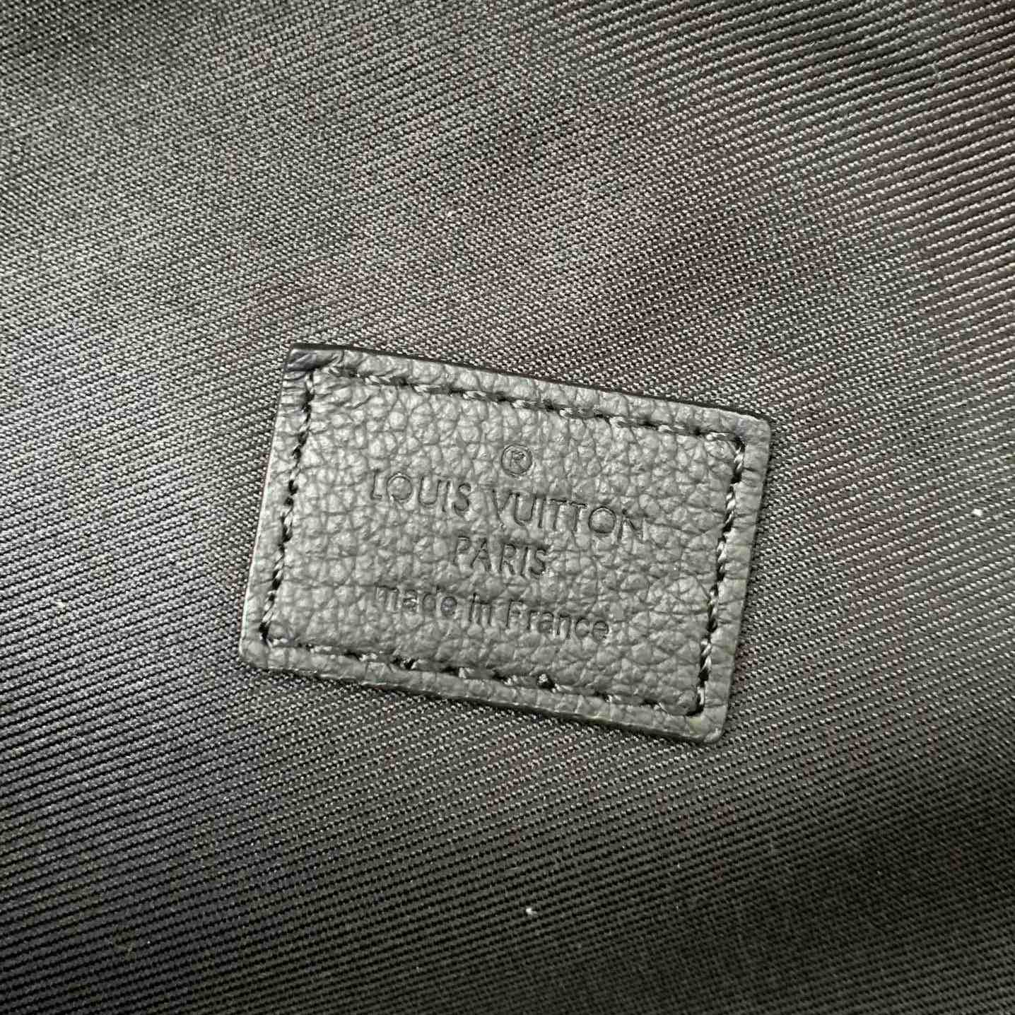 Louis Vuitton Rush Bumbag  M25227 - 