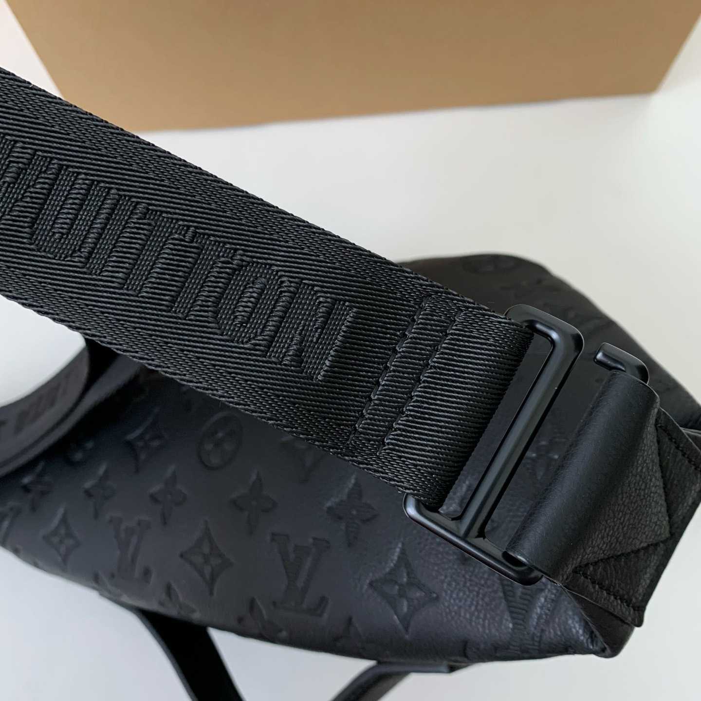 Louis Vuitton Rush Bumbag  M25227 - 