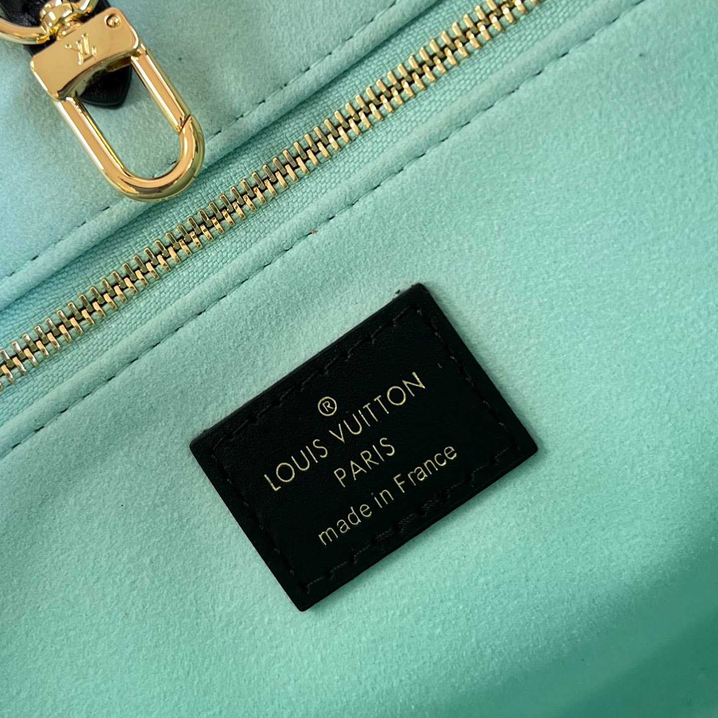 Louis Vuitton OnTheGo PM   M47199 - 