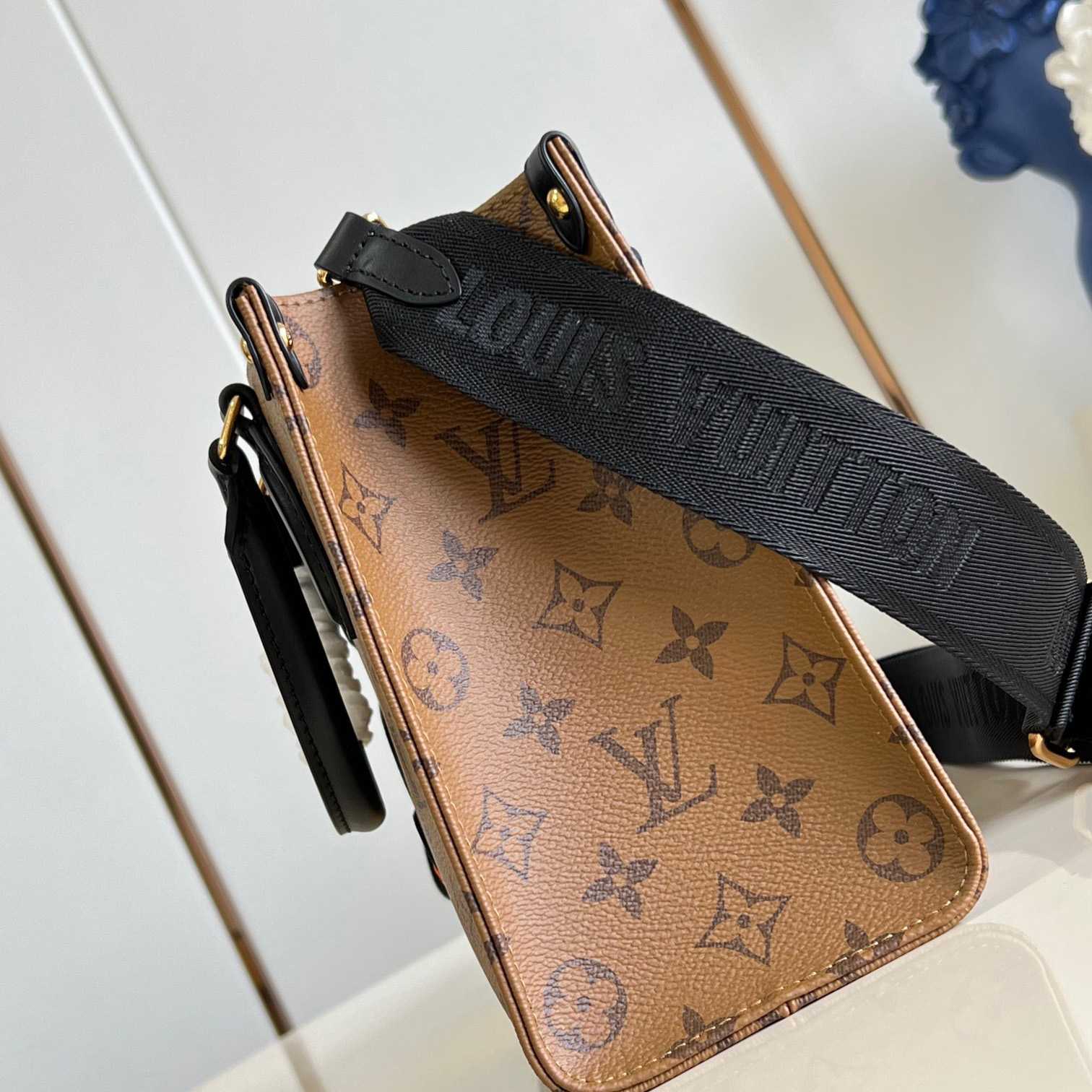 Louis Vuitton OnTheGo PM   M47199 - 