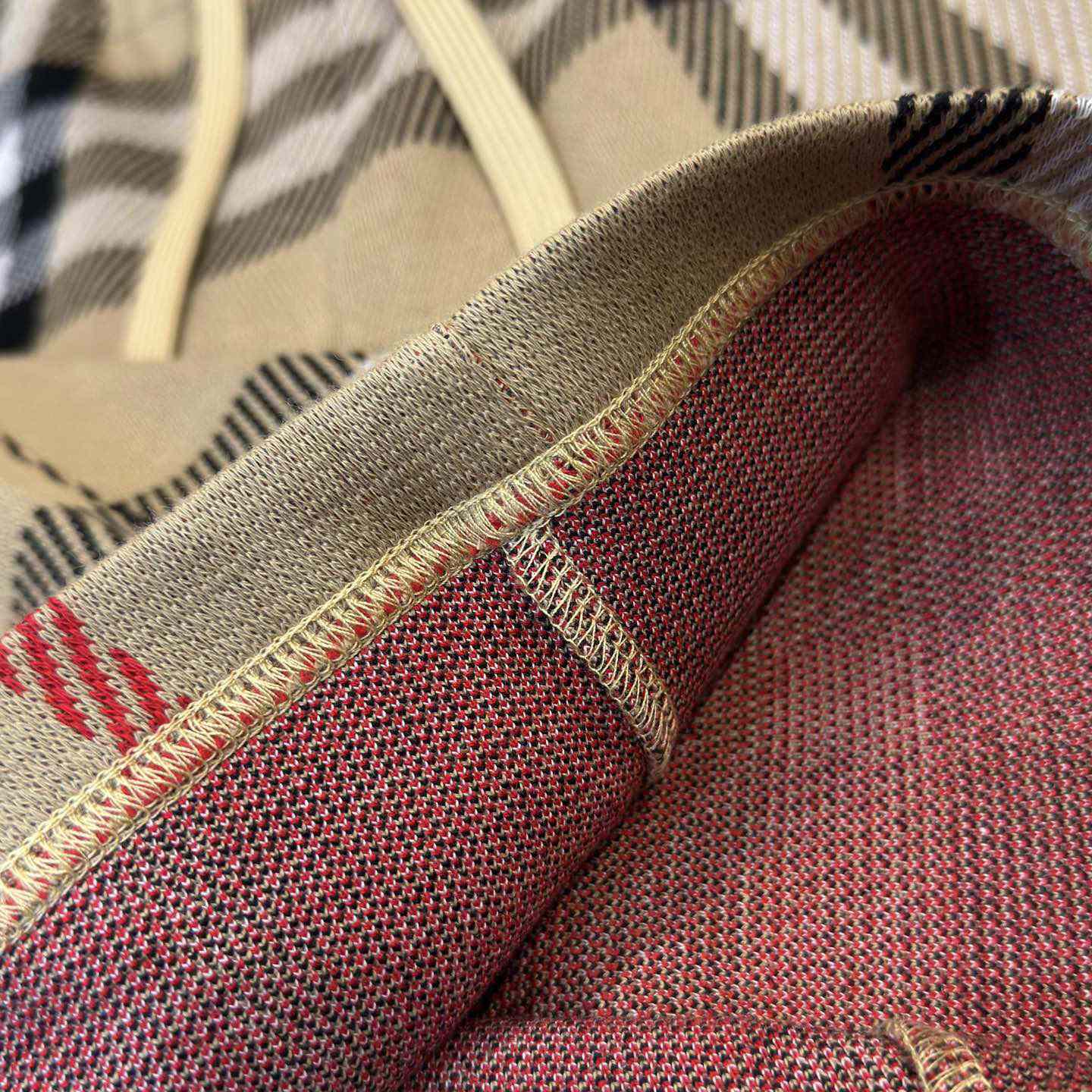 Burberry Shorts    - 
