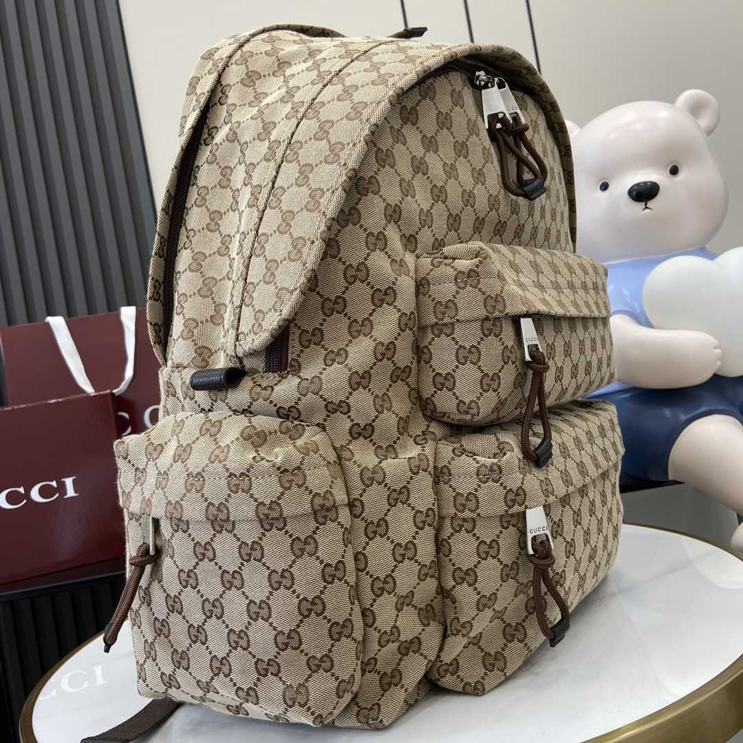 Gucci Large Backpack With Gucci Logo - 