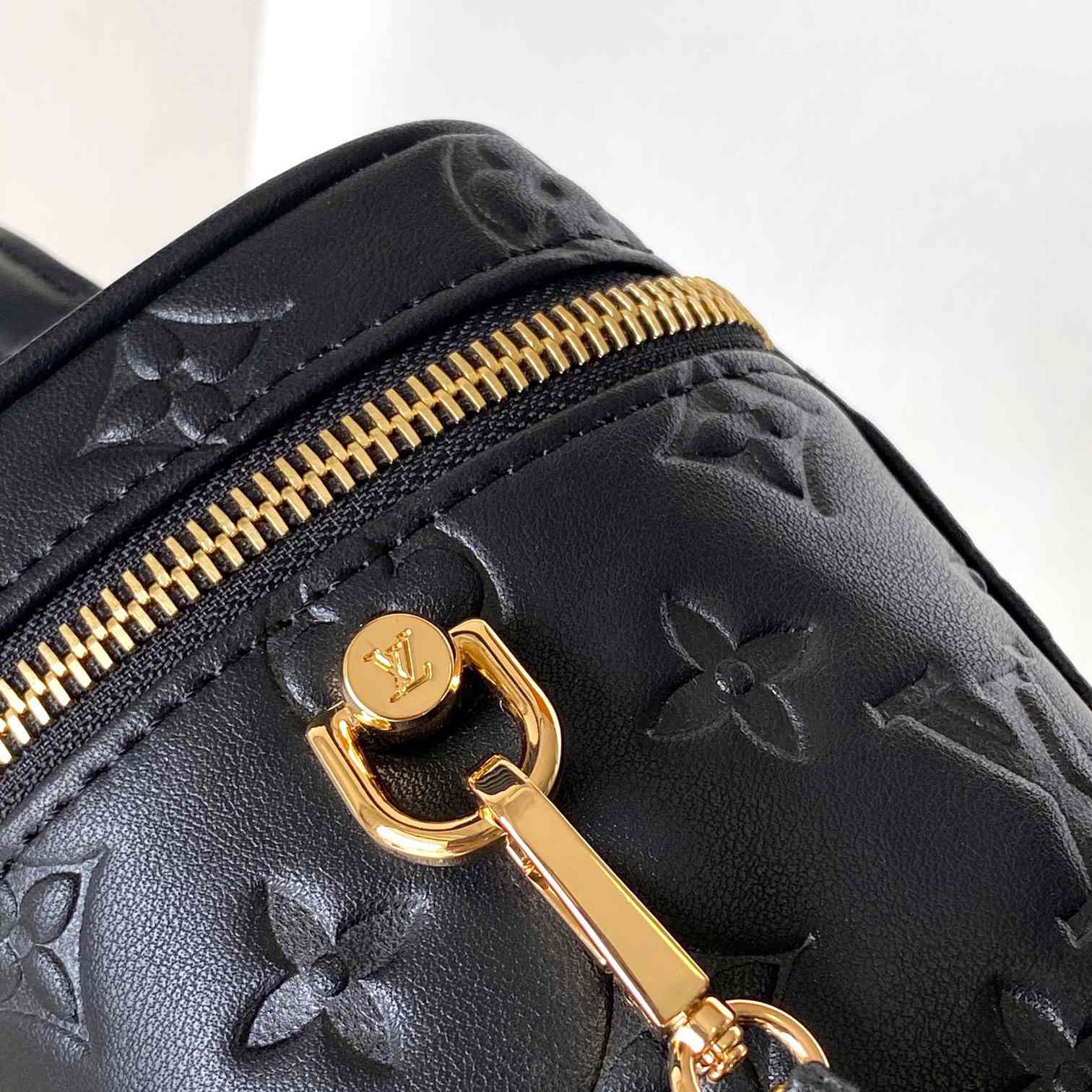 Louis Vuitton Vanity PM   M25123 - DesignerGu