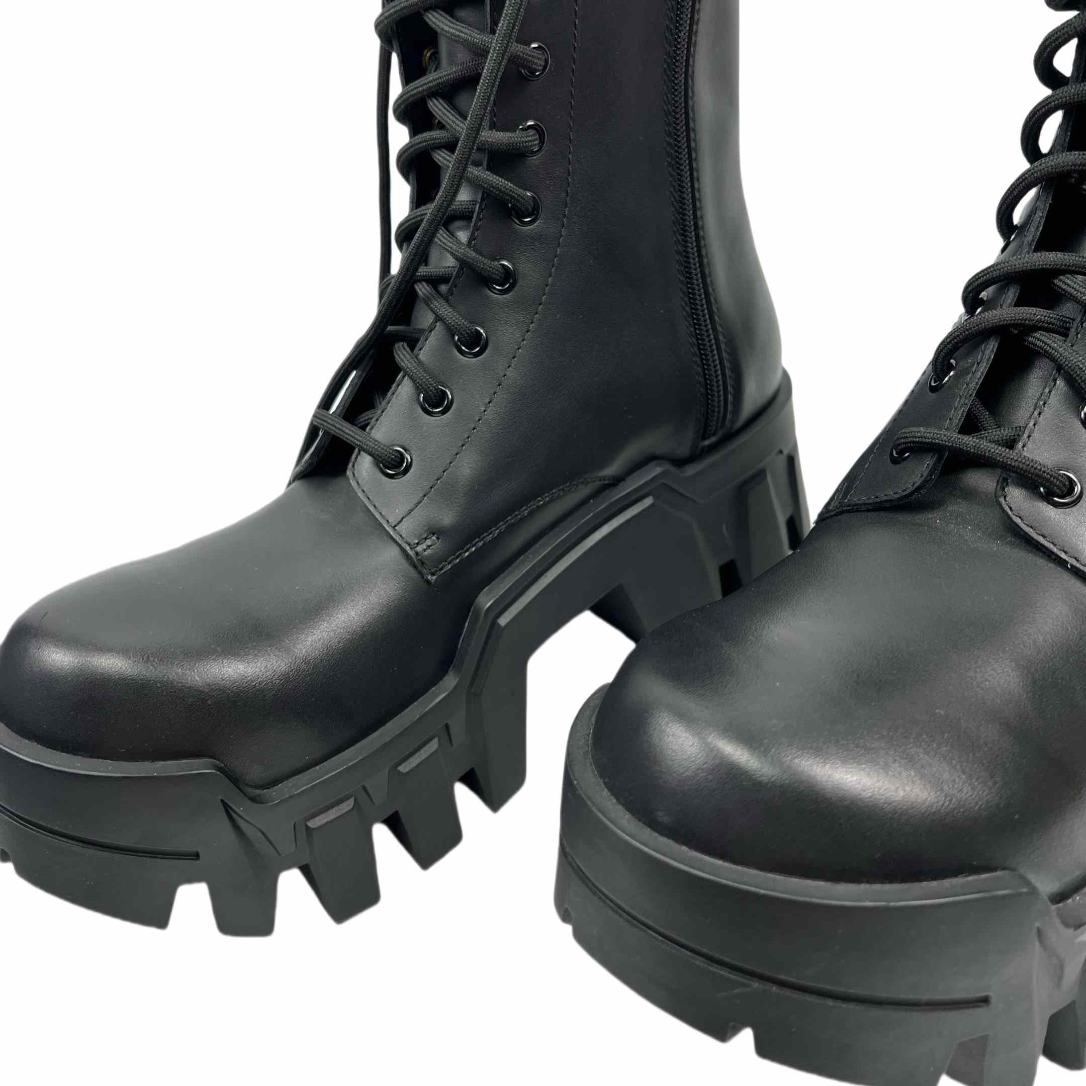 Balenciaga Bulldozer Lace-Up Boot In Black - 