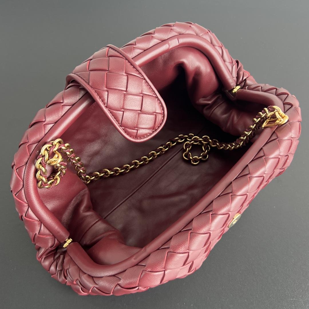 Bottega Veneta Teen Lauren 1980 With Chain   - 
