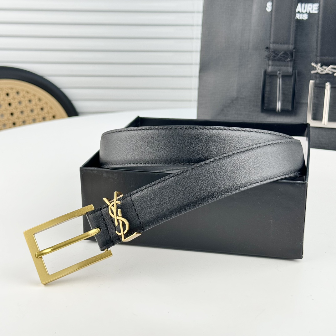 Saint Laurent Leather Belt   - 