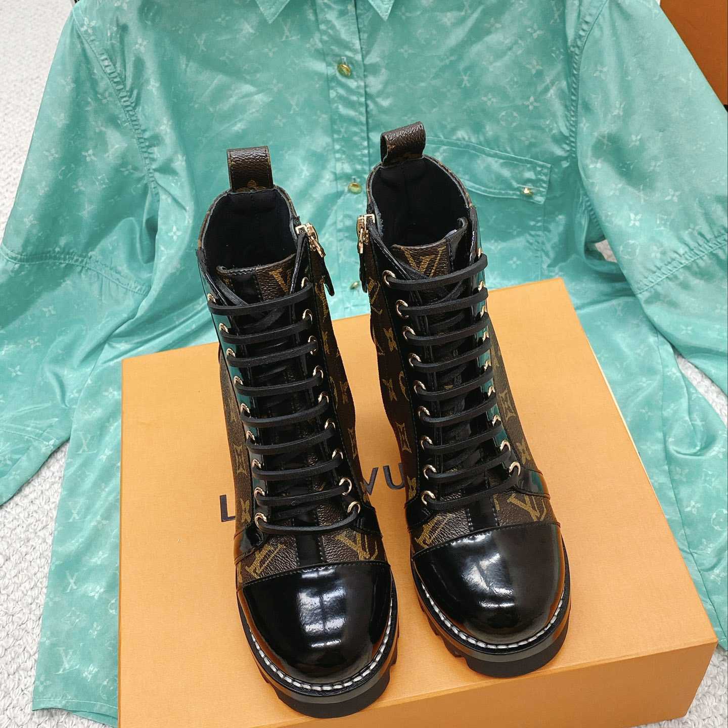Louis Vuitton Star Trail Ankle Boot   1 A2Y7X - DesignerGu