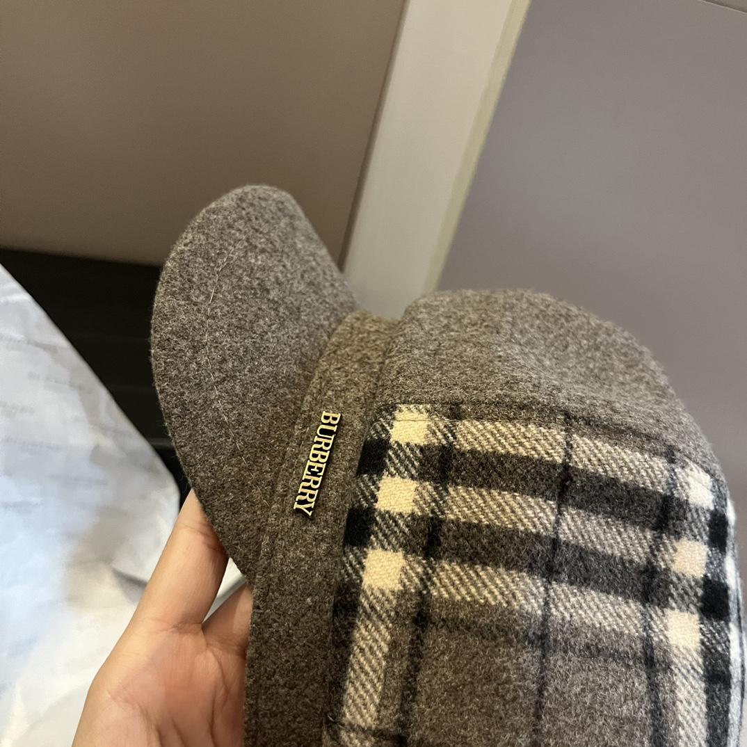 Burberry Cap - 