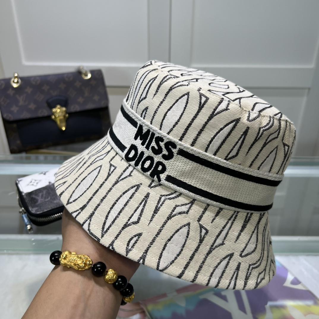 Dior Bucket Hat - 