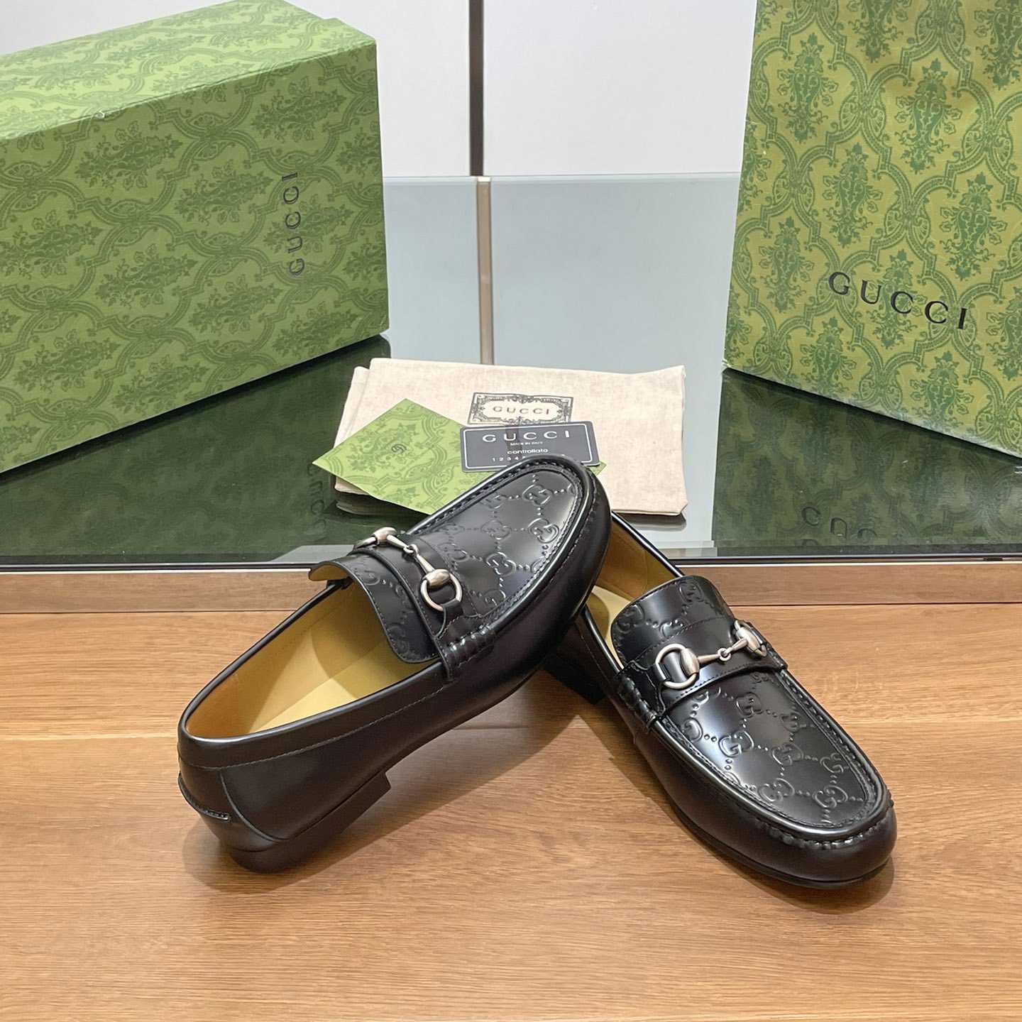 Gucci Men's Loafer With Horsebit - 